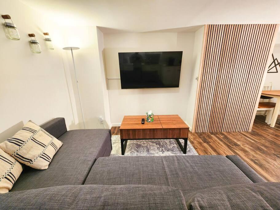 Charming Guest Suite Near Denver Colorado Englewood Ngoại thất bức ảnh